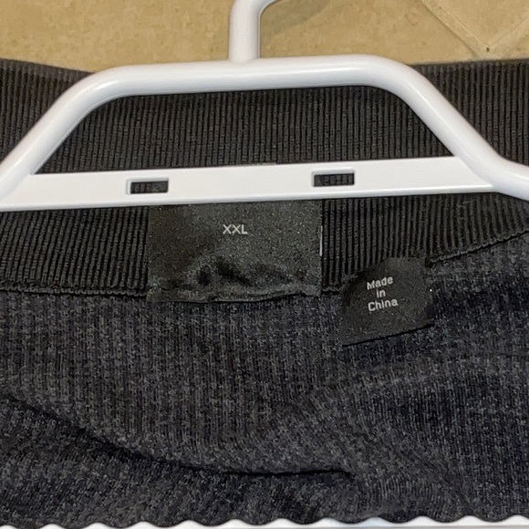 hugo boss XXL turtle neck zip up - Picture 2 of 5